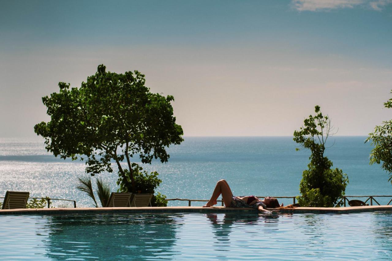 Elixir Cliff Beach Resort And Spa Varkala Ngoại thất bức ảnh